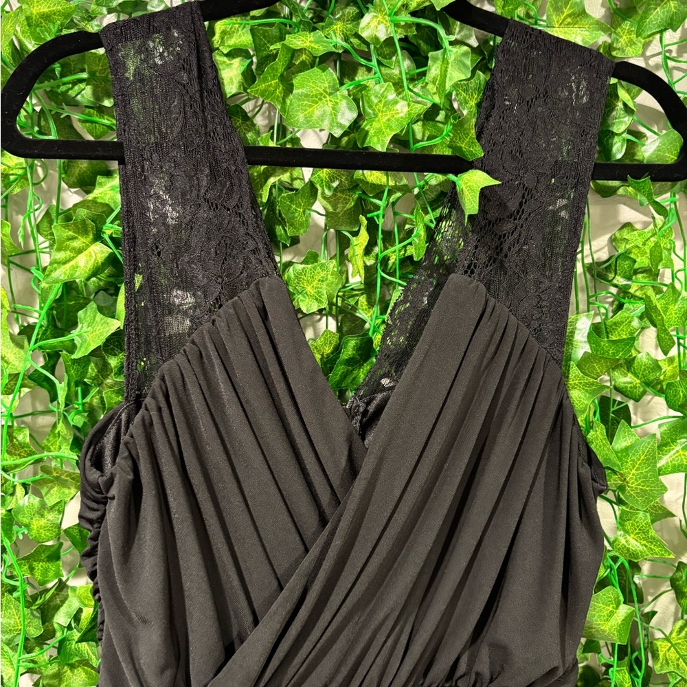 Elegant Black Lace Women's Dress